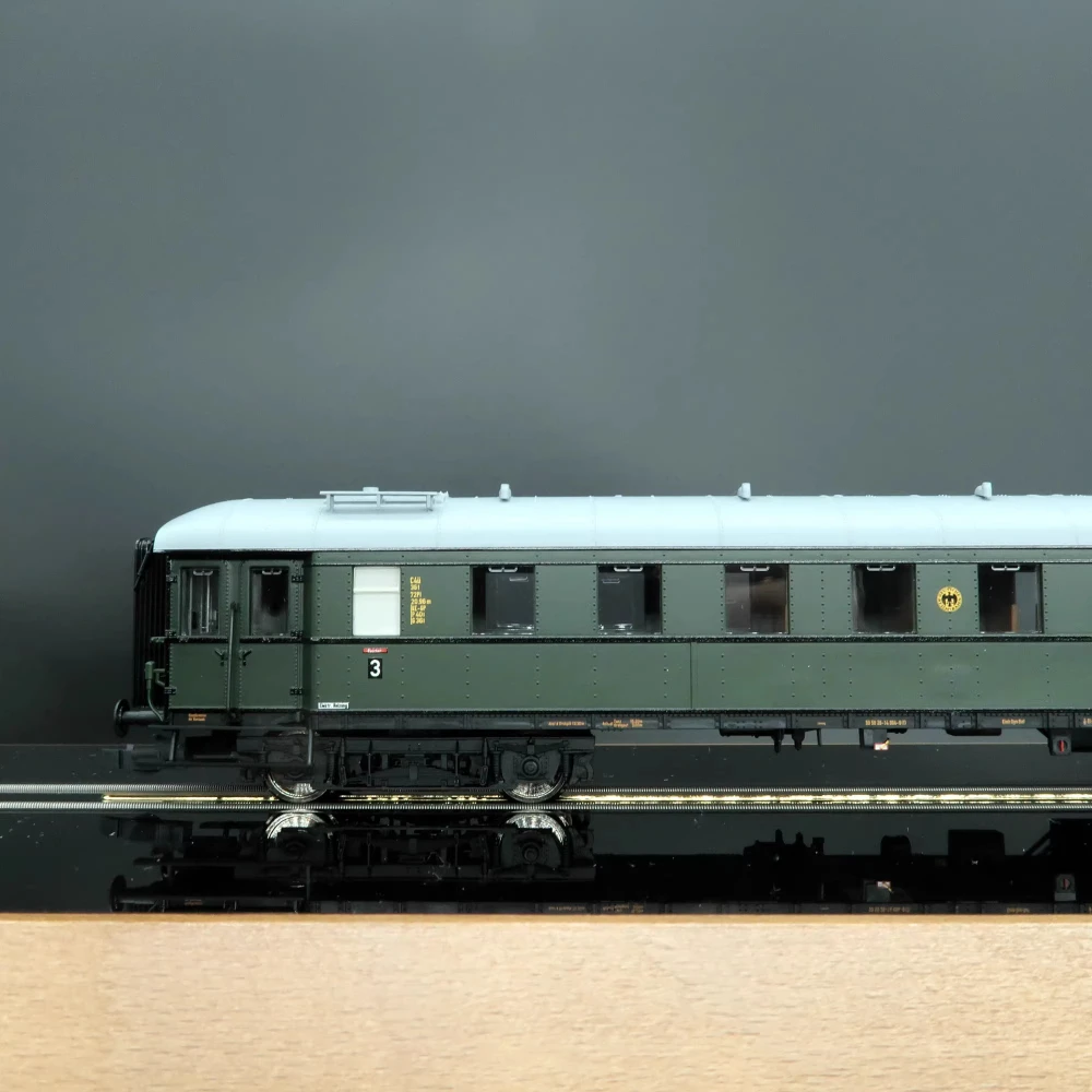 ROCO HO Type 1/87 Speelgoedtrein 6200057 Oost-Duitse DR Vierde Generatie Passagierskoets Driedelige Treinset Jongen Speelgoed Cadeau