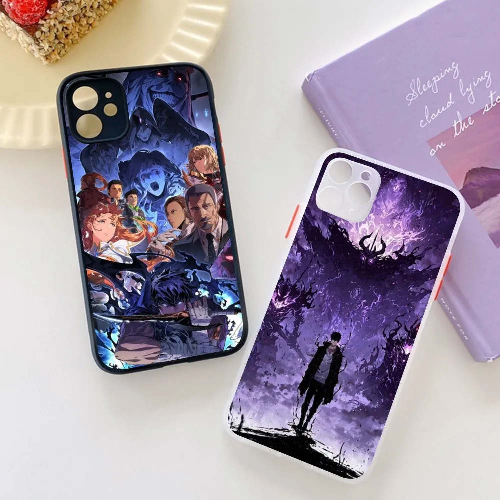 Funda de teléfono Manga S-Solo nivel L para IPhone 14 11 12 13 Mini Pro Max 8 7 Plus X XR XS MAX cubierta mate translúcida