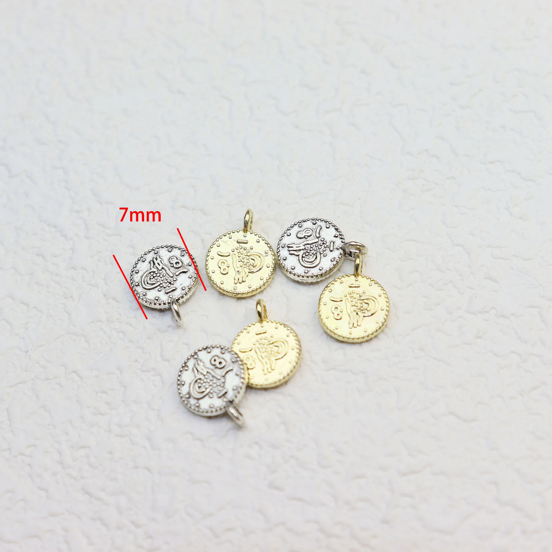 Eruifa 20pcs 8mm Mini Coin Plated Zinc Alloy Charms Pendant Jewelry DIY Handmade 2 Colors