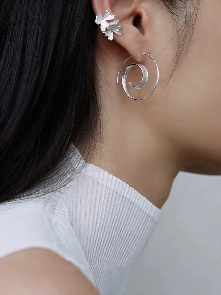 Continuous Curve Spiral Earring, Jewelry Accessories for Women Men, Copper Alloy Material, Simple Aesthetic Ear Jewelry for Dati