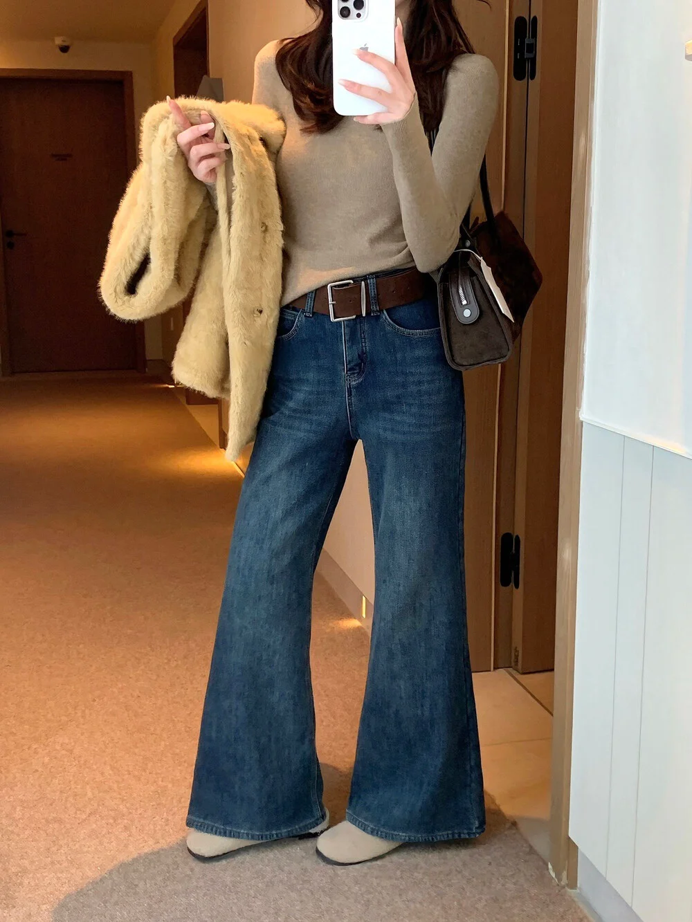 

Джинсы Hellokay винтажные с высокой талией, на флисовой подкладке, расклешенные, женские, повседневные, длинные брюки, теплые, осенне-зимние, из смесового хлопка и полиэстера