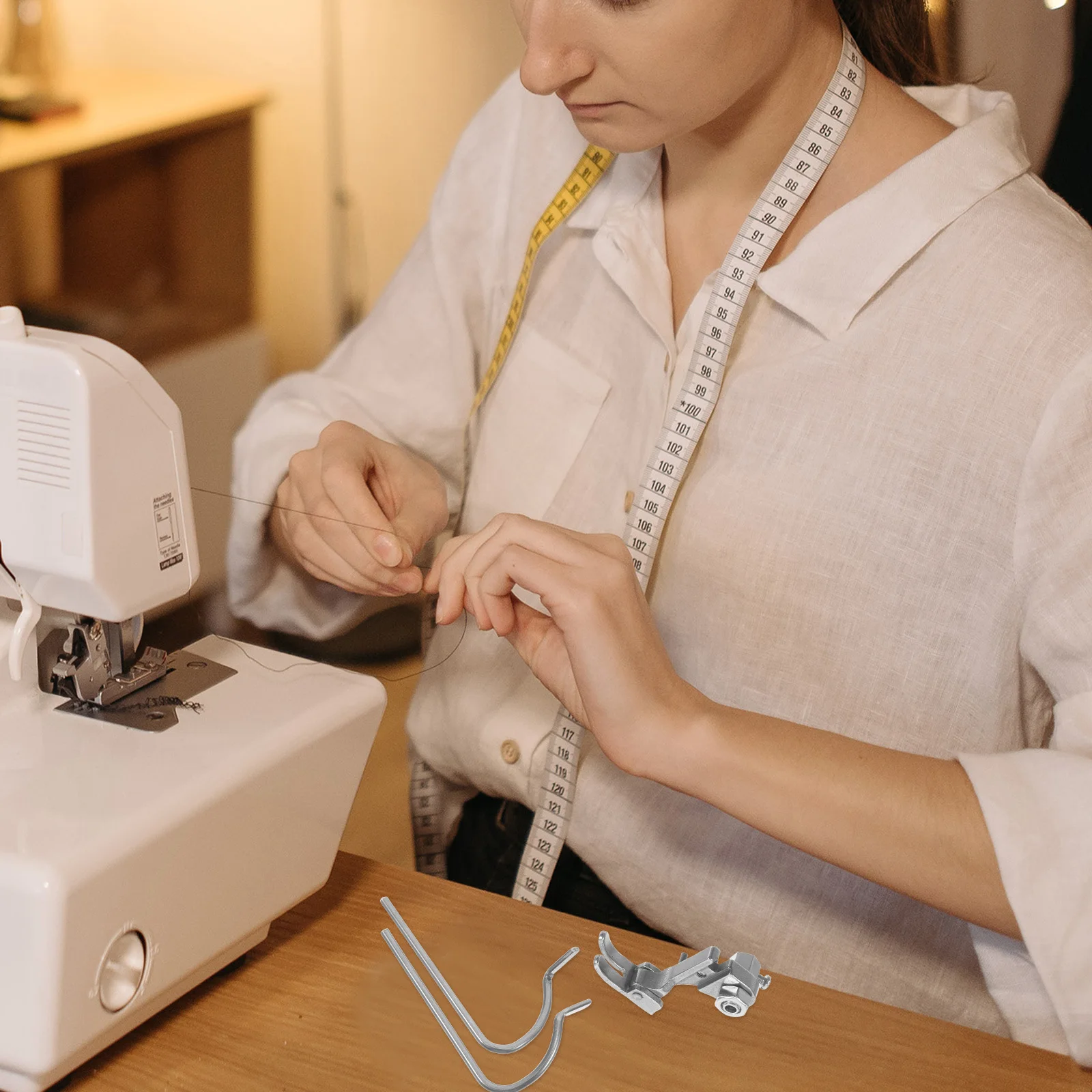 

Quilting Presser Foot: Dual Guide Rod Carbon Steel Straight Stitch Sewing Machine Attachment For Multilayer Fabric Sewing