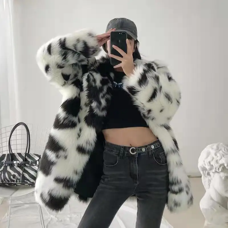 2022 New Fashion Cow Pattern Fox Fur Coat Women\'s Faux Fur All-in-one Coat