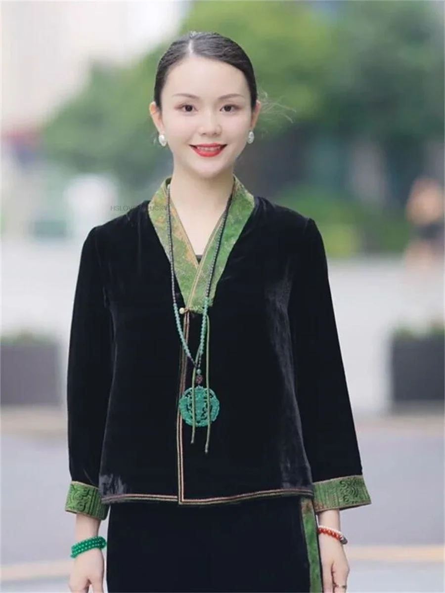 Herfst Nieuwe Chinese Stijl Nationale Wind 2023 Oosterse Nieuwe Korte Jas Fluwelen Voor Vrouwen Fluwelen Han Kleding Geborduurde Blouse