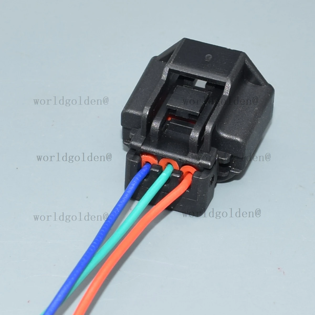 3Pin Automotive Oxygen Sensor Connector 7223-6536-30, stable wiring harness accessory, ensures smooth signal transmission