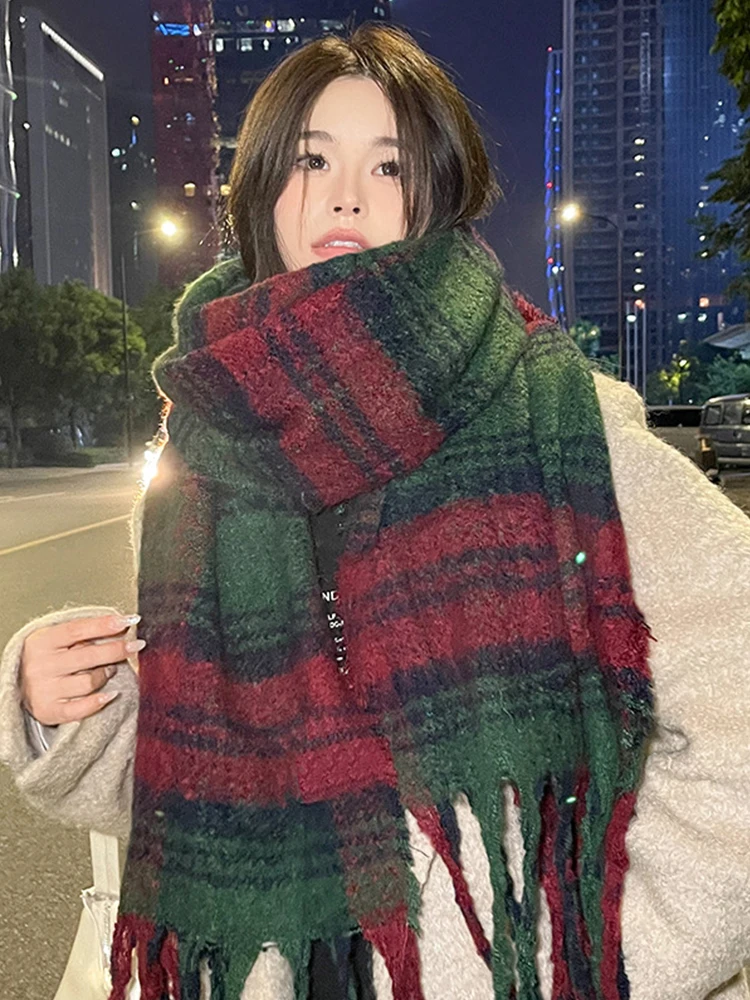 New Red Green Color Matching Plaid Retro Scarf Headscarf Winter Women Ladies Men Scarve Pashmina Mujer Foulard Wrap Shawl Unisex