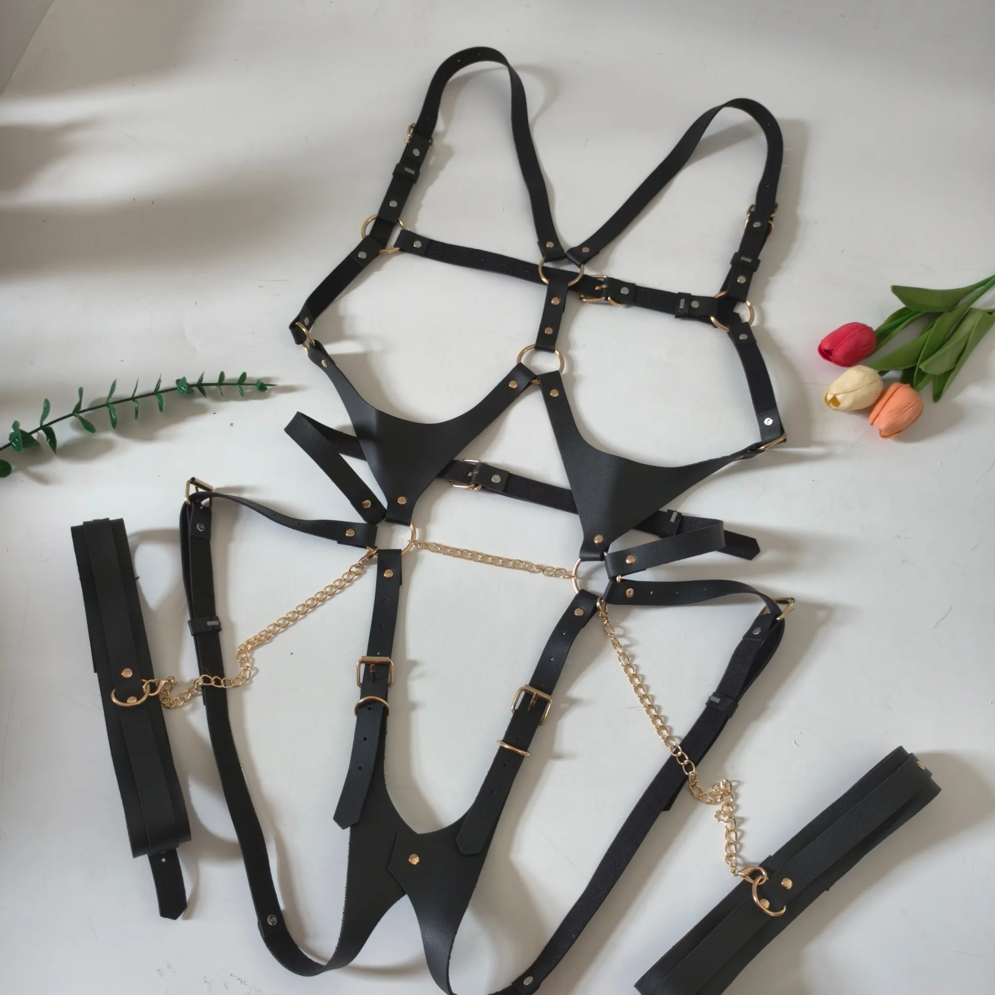 Женский комплект из искусствен – обзор и цена Leather Work Harness