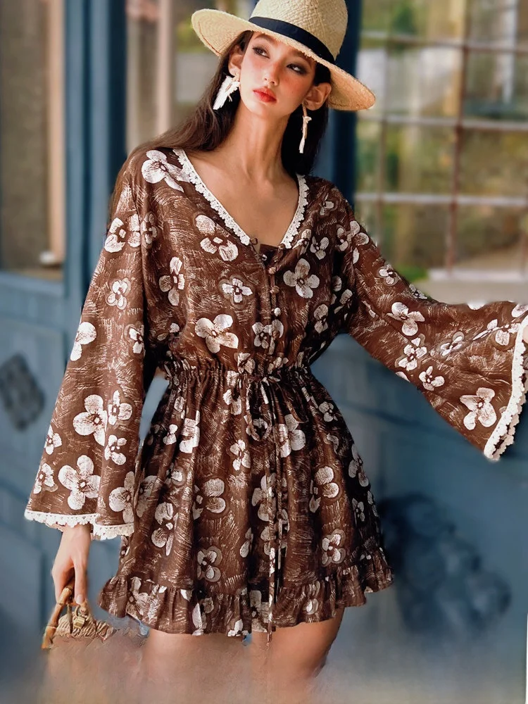 

Розовый комбинезон с высокой талией, расклешенными рукавами и принтом, женский осенний модный комплект с V-образным вырезом и брюками