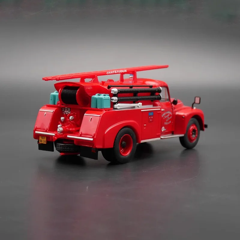 IXO Diecast escala 1:43 Citroen 46 CD motor de bomberos modelo de coche de aleación producto terminado juguete de simulación colección regalo modelo estático
