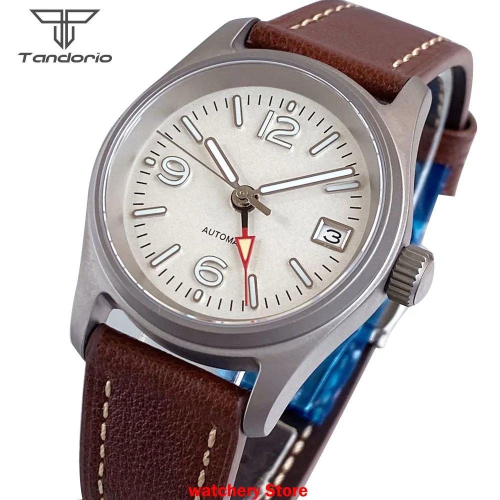 Cassa in titanio personalizzata Orologio pilota da 36 mm Quadrante bianco NH34 GMT Orologio meccanico NH34A Movimento automatico Orologio da polso da uomo 20ATM