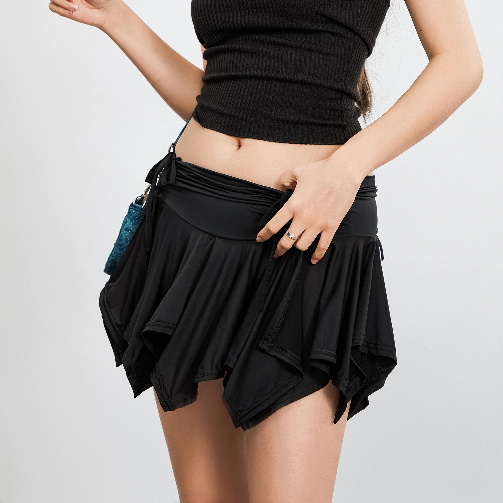 여성용 고딕 펑크 불규칙 스커트, 단색 드로스트링 타이업 구김 프릴 미니 스커트, 짧은 스커트, 클럽 스트리트웨어, 여름