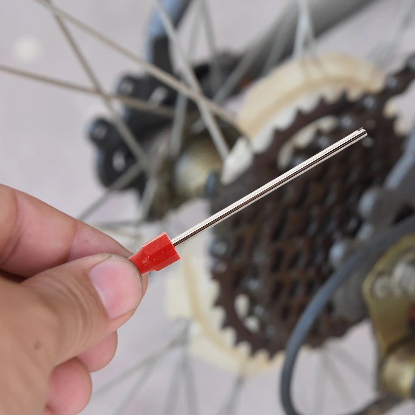 

4Pcs Valve Core Removal Tool Multi Functional Portable Kit for Car Bike Motorcycle Tire Maintenance Motorbike Tyre Repair Tool