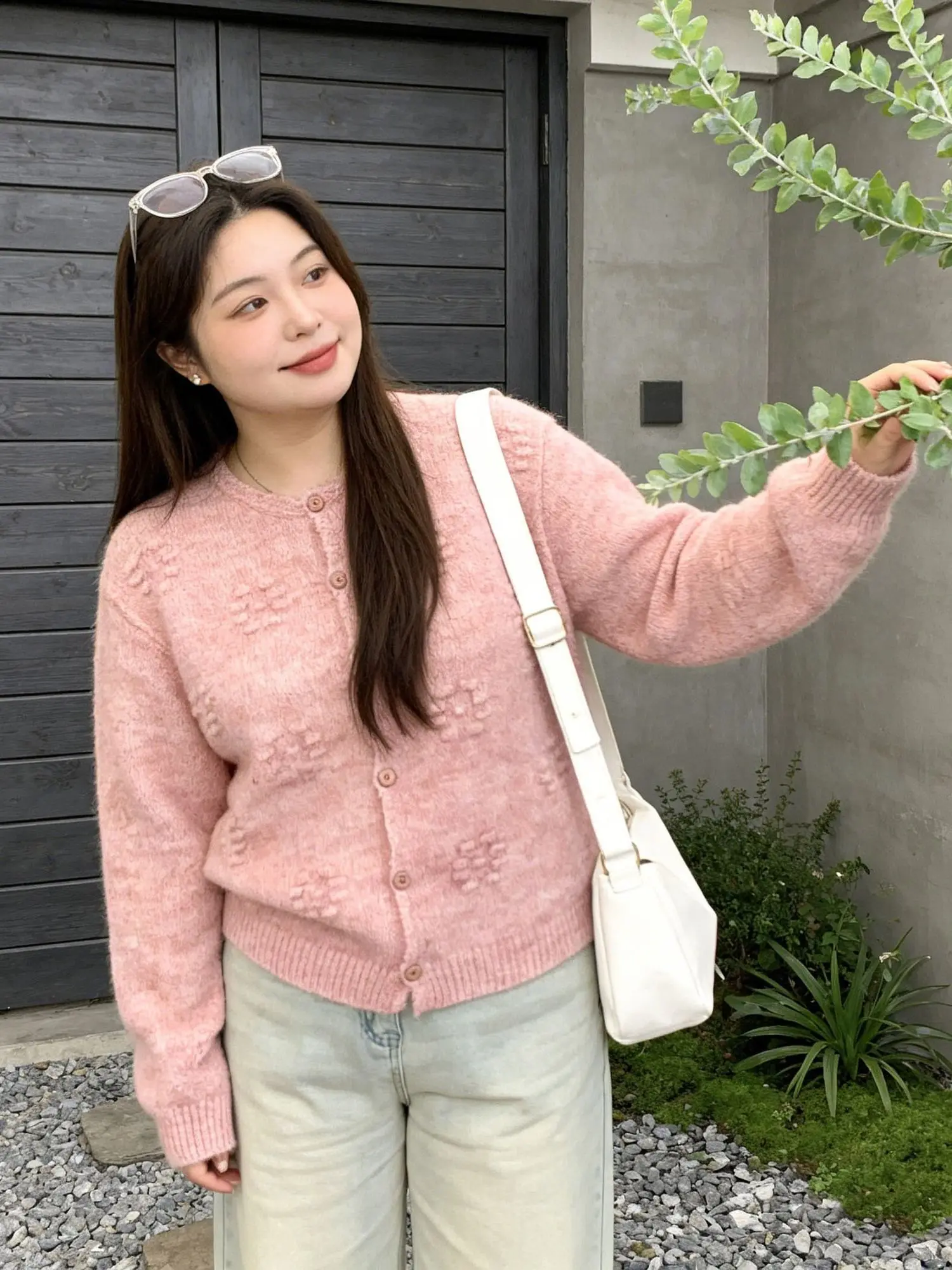 

plus Size 300 Pou Pink Embroidered Sweater Winter New Sle Slim Fit Soft Knitted Outerwear for plus Size Women Casual Sle