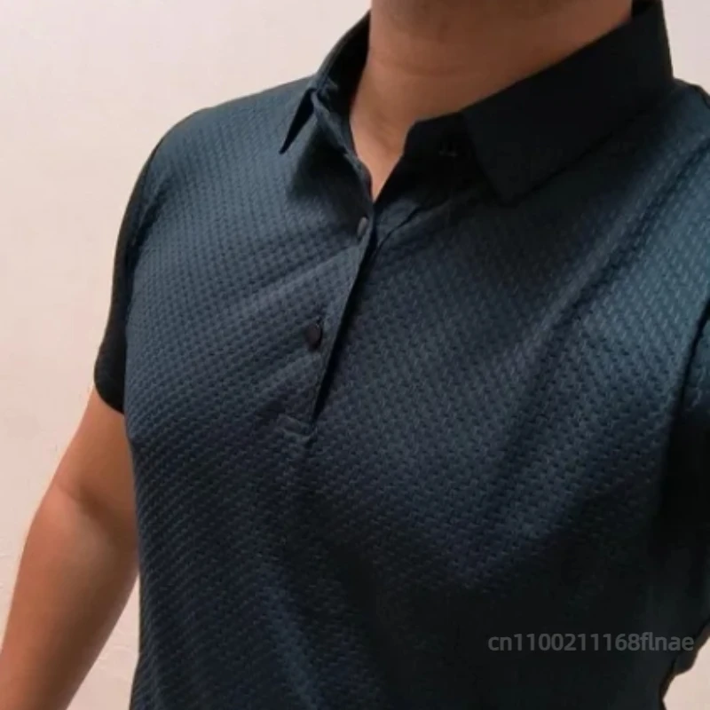Polo d'été à manches courtes pour hommes, nouveau Style, maille Jacquard de bambou, revers en soie glacée, couleur unie, chemise Simple sur le dessus