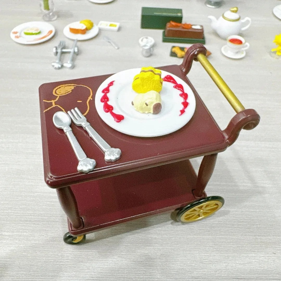 rement Snoopy Restaurant American Sweets Shop Series Mini Figure Blind Box Steak Meal Wine Dessert Display Model Collectible Toy view 4