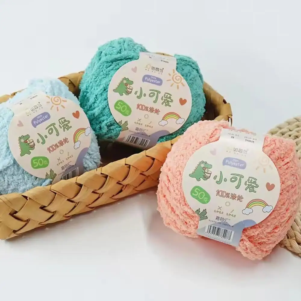 100% Polyester Fluffy Soft Yarn Crochet Velvet For Bags Cushions Dolls Etc.