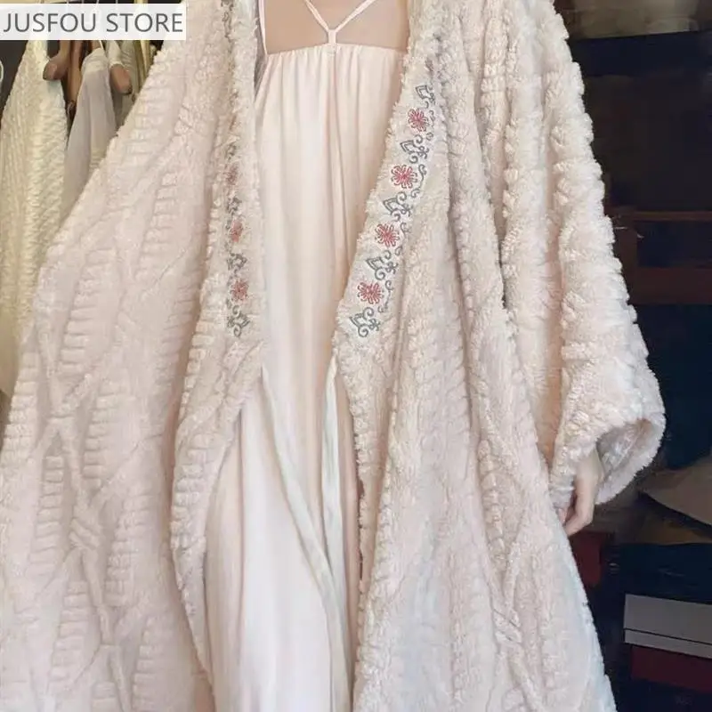 

Women's Autumn Winter Coral Velvet Long Pajamas Embroidery Hooded Pajamas Women's Plush Thick Home Clothes Outerwear Lace-Up