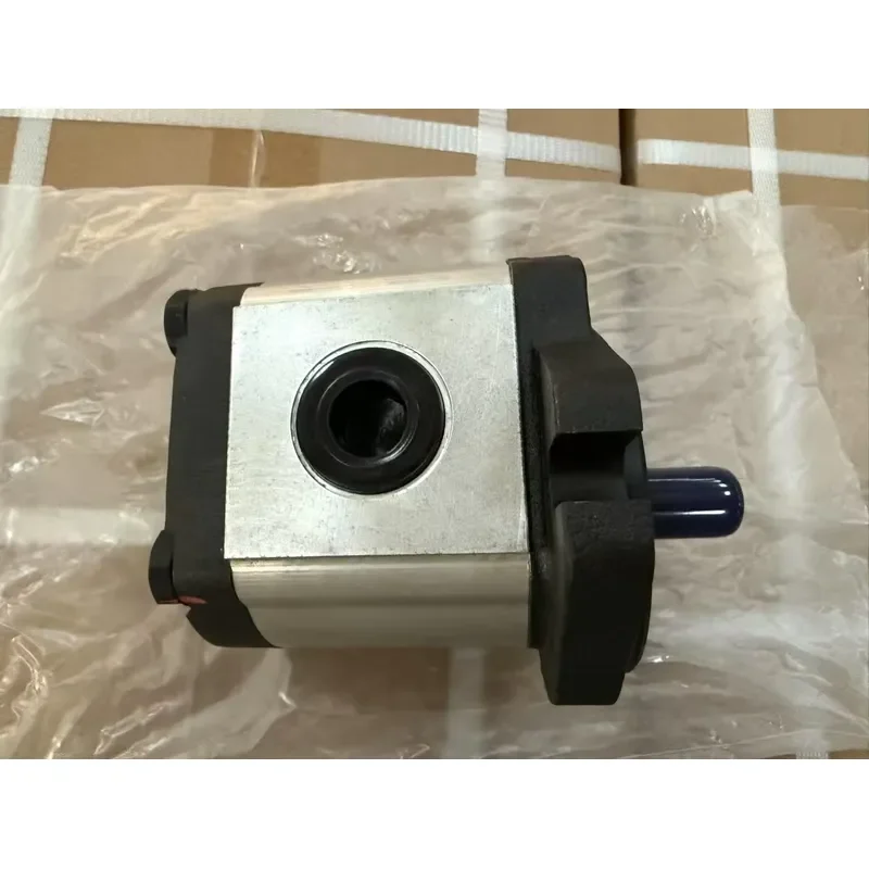 High Pressure 200bar Hydraulic Gear Pump Cast Iron Body 1/2 Inch Port Various Displacement Options For Industrial Machinery