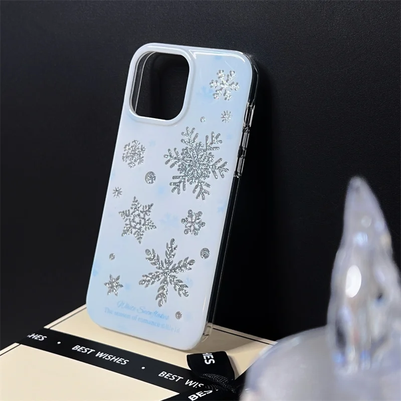 Fashion Winter Snowflake Cute Phone Case For iPhone 15 Pro 11 12 13 14 Pro Max Cover Shockproof Silicone Protective Cases Women