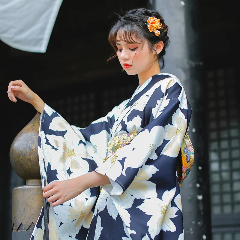 Kimonos for Women Japanese Traditional Kimono Cosplay Dress Geisha Yukata Summer Long Robe Femme Photography Clothes