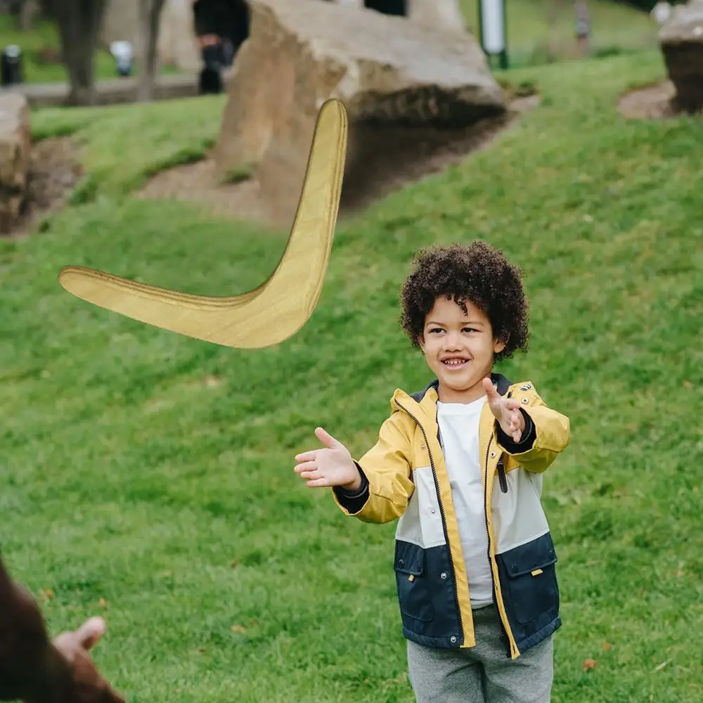 Boomerang in legno Lucido a mano Super Cool Giocattolo da esterno UFO Lancio e cattura Disco volante Gioco per famiglie Sport divertente per bambini Adulti U0H5