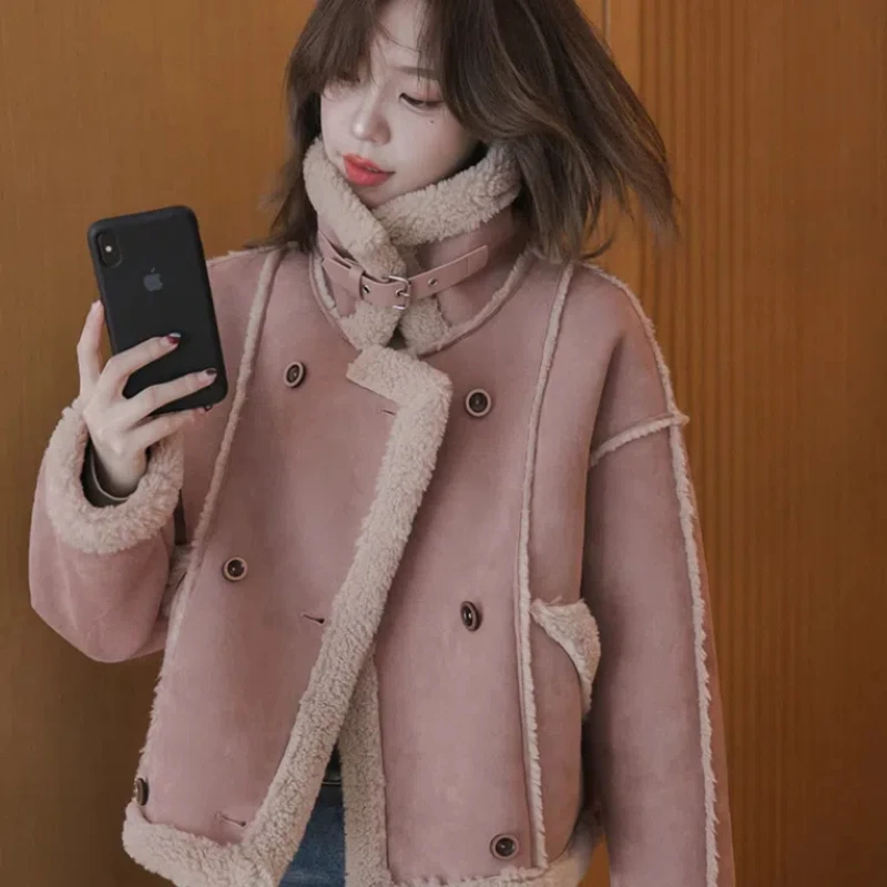 

Maillard Imitation Suede Lamb New Jacket with Short Splicing and Thickened Fur