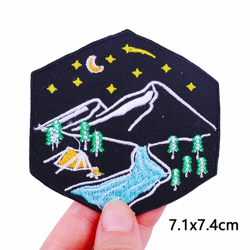 Outdoors Patches for Clothing Thermoadhesive Mountain Badges on Backpack Iron on Patches on Clothes Wave Shark Embroidered Patch