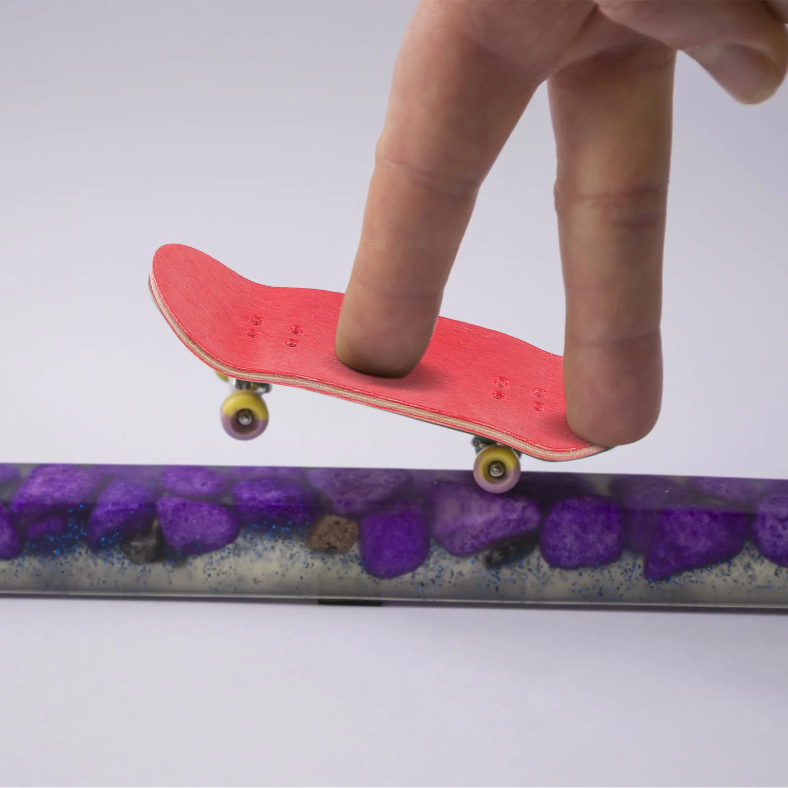 Mini planche à roulettes en bois de remplacement pour planche à roulettes à doigts, dispositif d'entraînement des doigts Compact, bricolage, décor de bureau