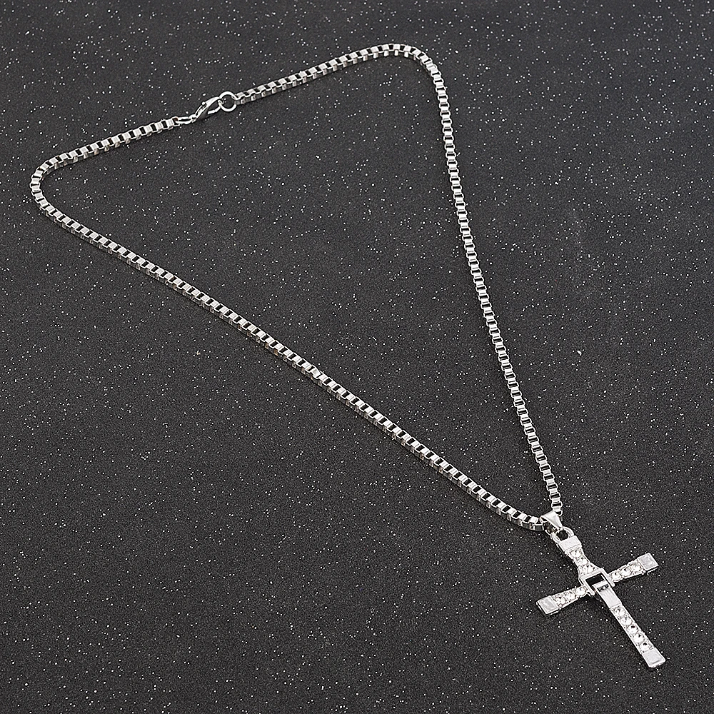 Fast and Furious Movies Actor Dominic Toretto Rhinestone Cross Crystal Pendant Chain Necklace Men Jewelry Fashion Jewelry