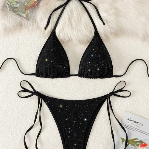 ملابس السباحة