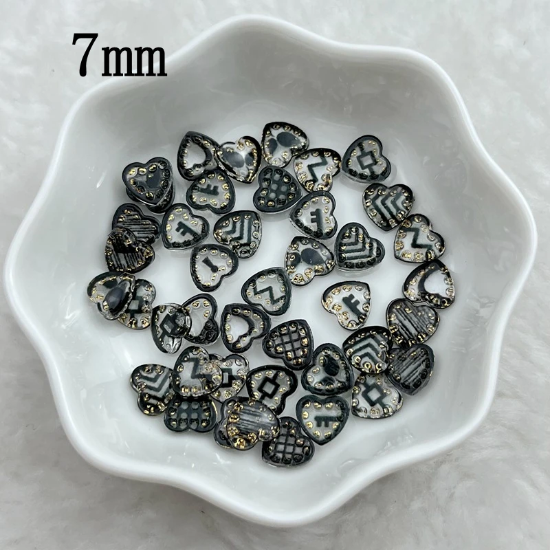 50Pcs New Cute Mini 7mm Multiple Heart-shaped Series Resin Flatback Ornament Jewelry Making Manicure Hairwear Accessories