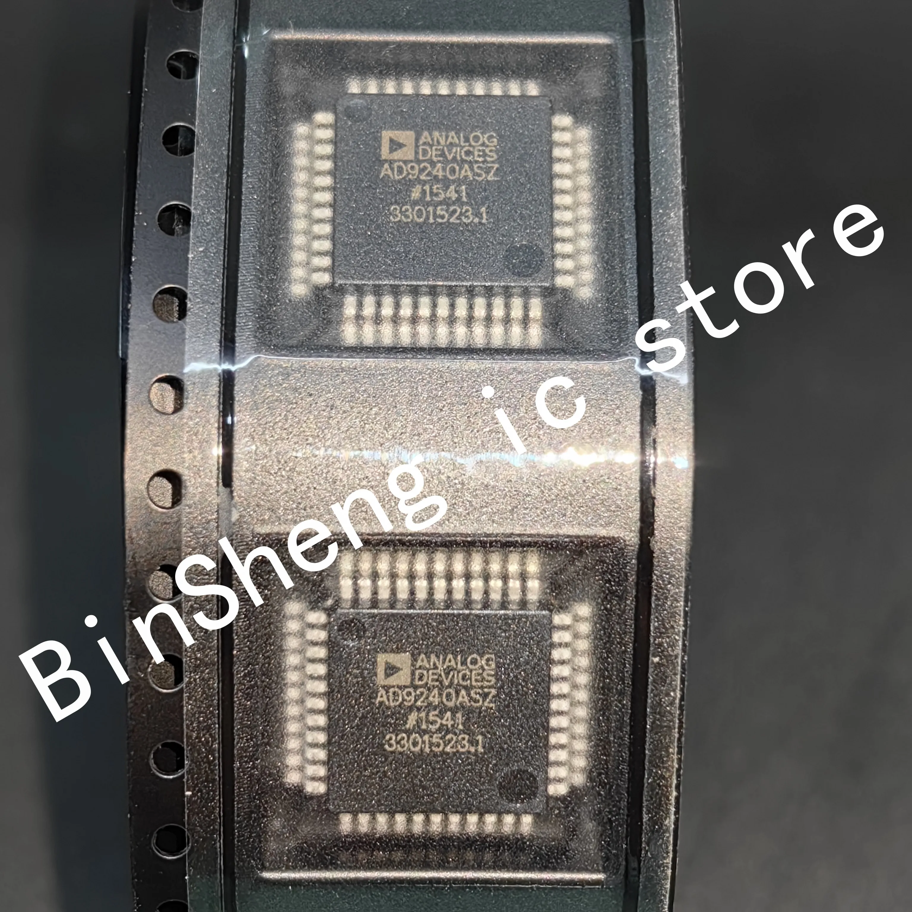 

New original 2pcs/lot AD9240ASZ AD9240AS A/D converter ANALOG to digital converter