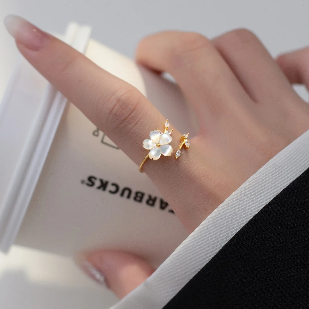 MloveAcc Real 925 Sterling Silver Zircon CZ Leaves Shell Flower Adjustable Ring for Women Cute Plant Fine Jewelry Accessories