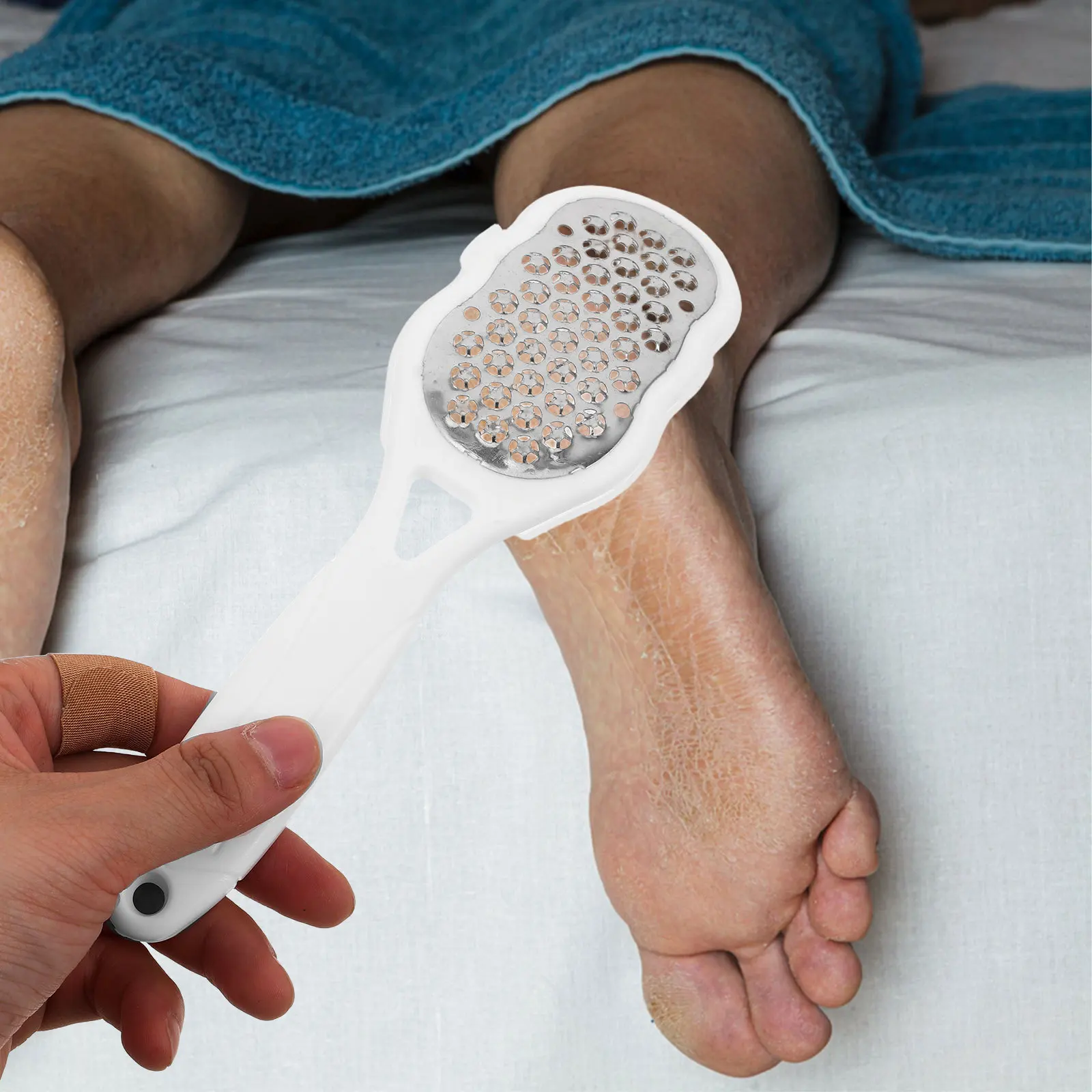 

4Pcs Foot File for Rough Calluses Hard Skin Remover Stainless Steel Scrubber Pedicure Tool Rejuvenating Foot Care Set