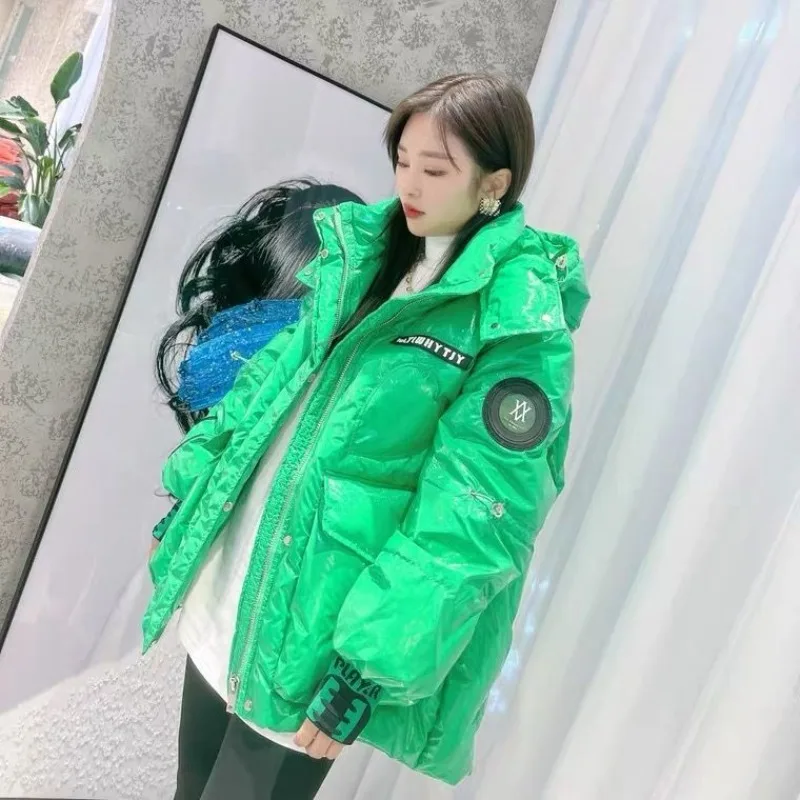 Nueva versión coreana de invierno, chaqueta de plumón brillante para mujer, chaqueta de plumón de pato blanco pequeña con capucha, color amarillo, personalidad Simple