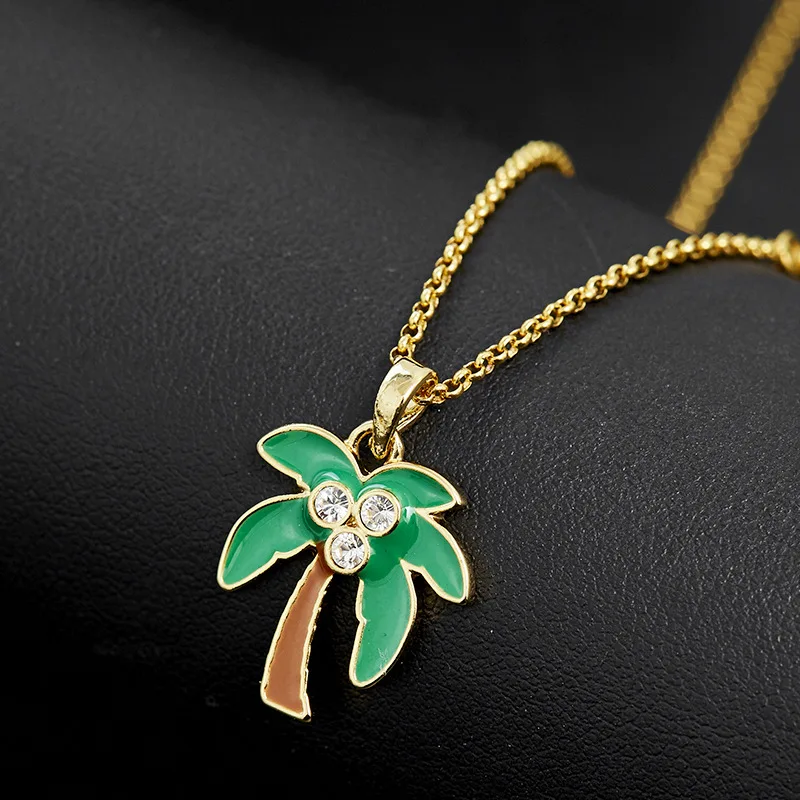 Enamel Green Coconut Tree Pendant Necklace Hawaiian Style All Match Rhinestone Inlaid Clavicle Chain Plated Jewelry Gift Women
