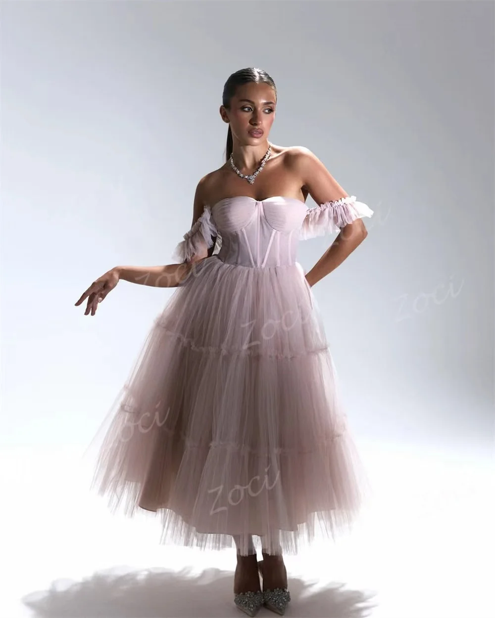 Zoci Poussière ﻿ Robe de bal rose mi-longue, personnalisée, épaules dénudées, robes de bal formelles, longueur thé, pour occasions spéciales