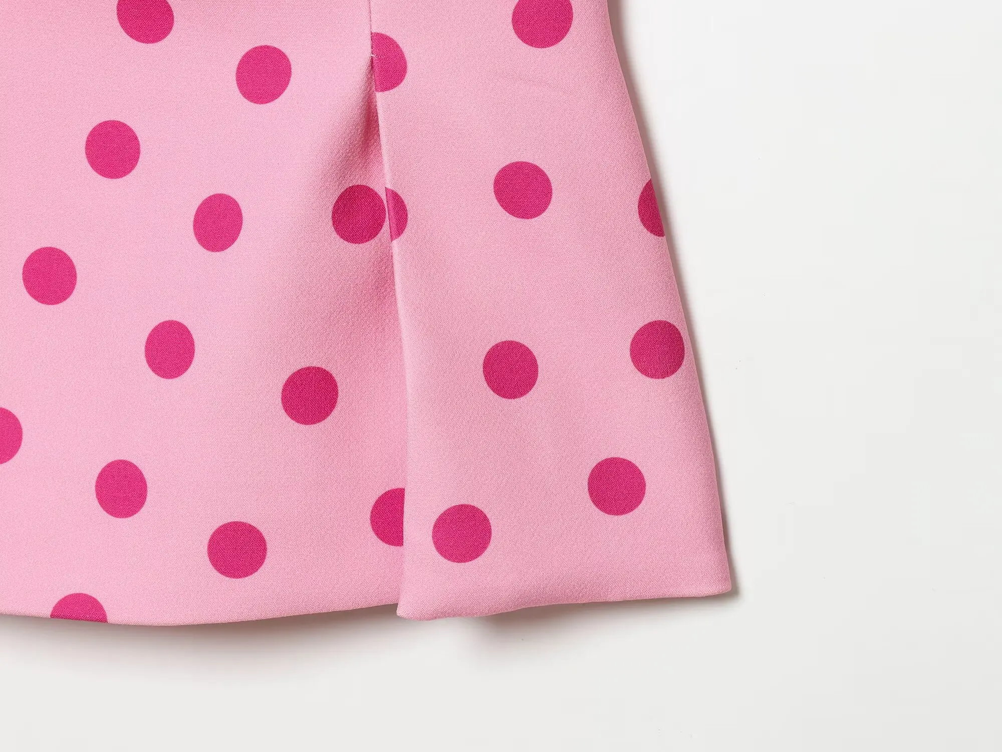 BSAY 2026 Sommer Damen Polka Dot Peplum-Top mit Puffärmeln und Rundhalsausschnitt – Elegante, schmal geschnittene Freizeitbluse für den Alltag – Detail 7