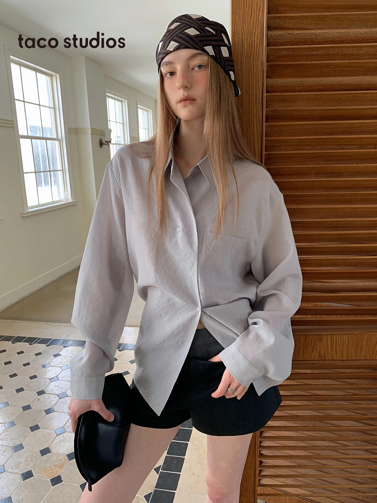 

Taco Studios Multi-Structure Design 3D Cut Linen Feel Bow Tie Casual Tailored Collar irt Women's Busin Casual Polyester