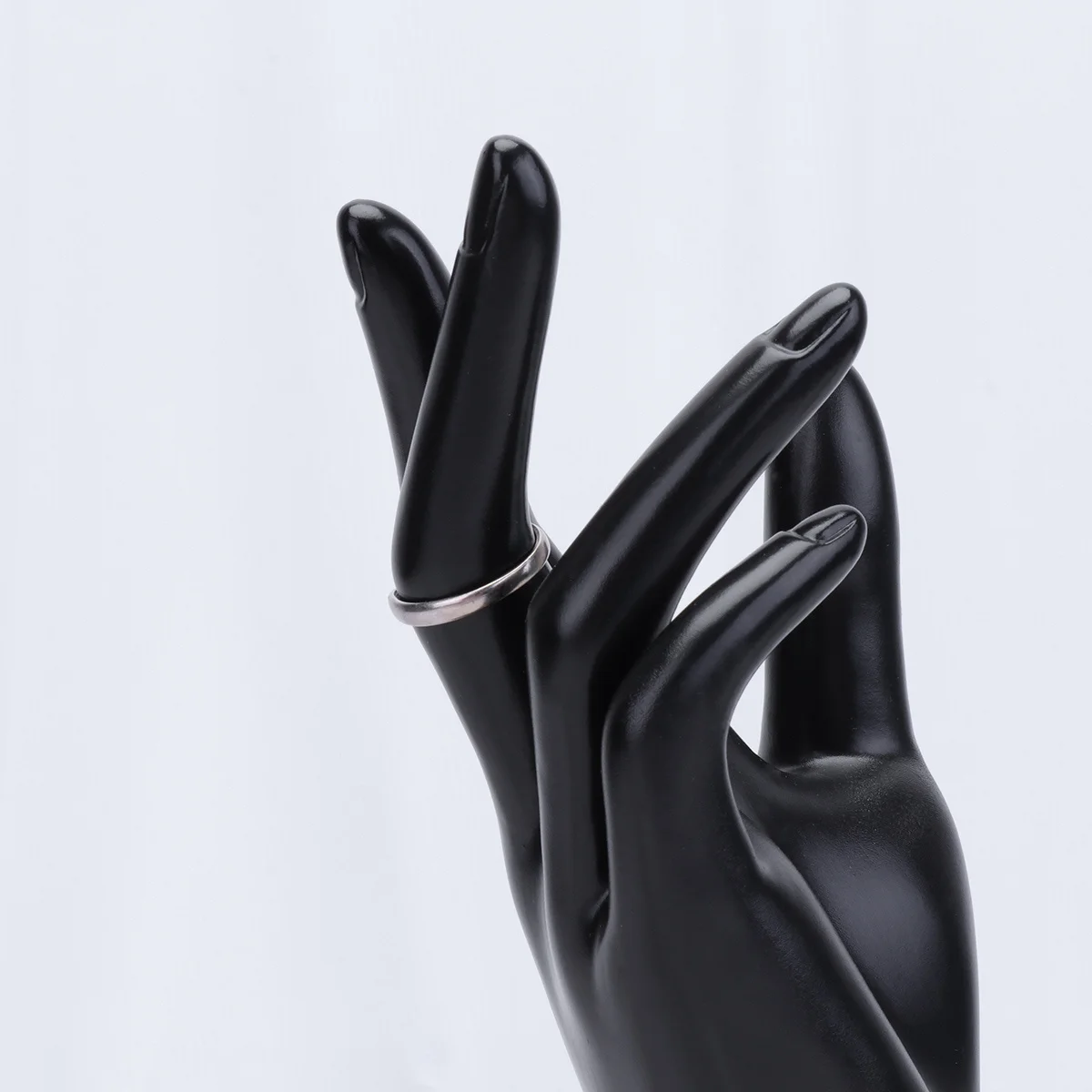 1pcs Hand Stand Hand Shape Design Jewelry Organizer For Ring Bracelet Showcase Jewelry Display Rack Bracelet Display Organizer