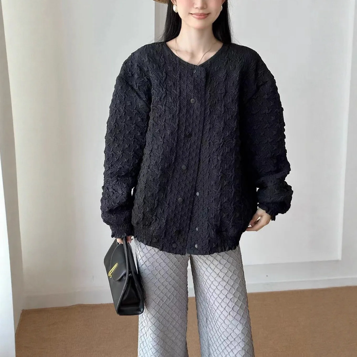 Miyake Pleated Jacket Women's Autumn 2025 New Versatile Single Piece Pleated Top Women's High-end Embroidered Cardigan Stylish