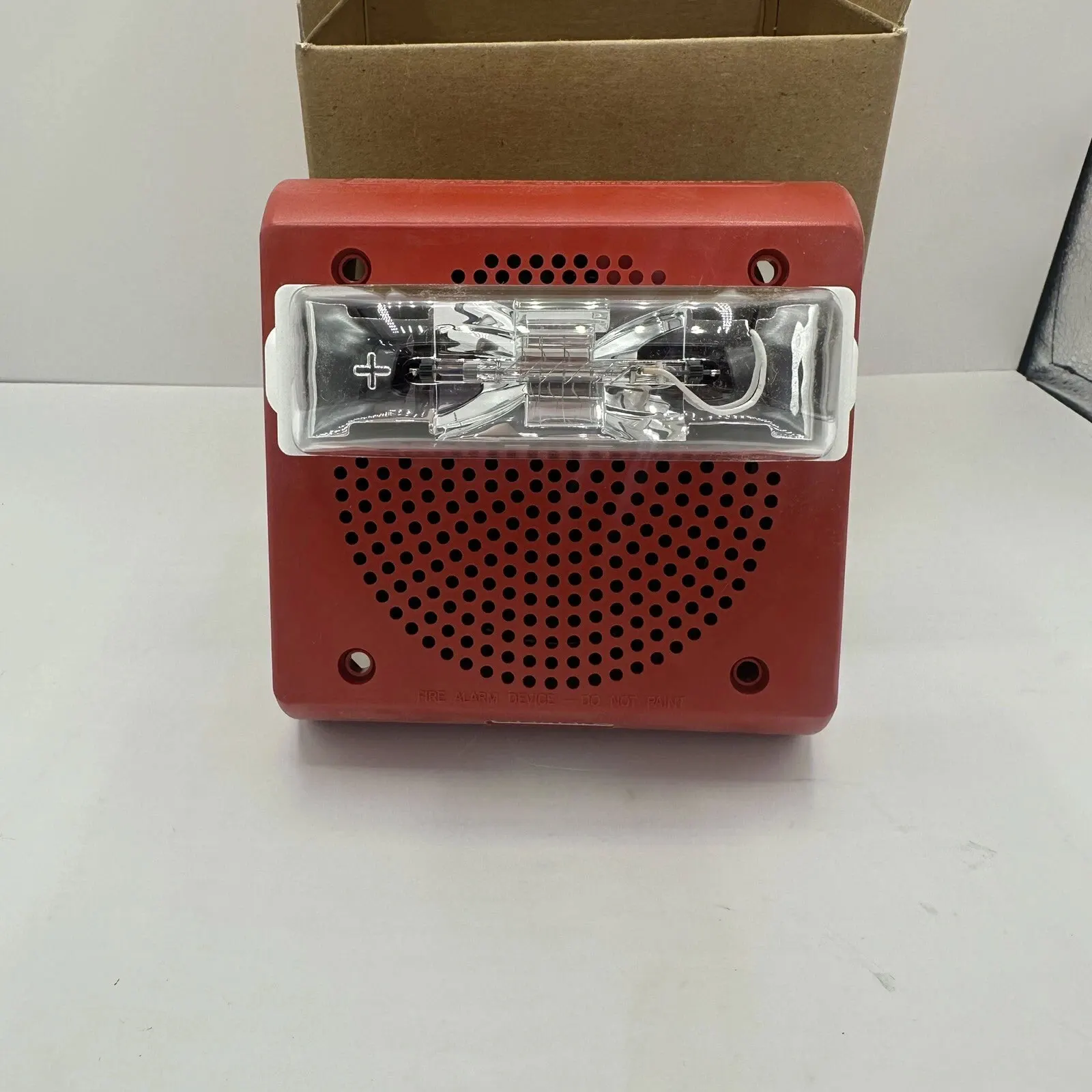 

Brand New 500-636191 / 500636191 (NEW IN BOX) Fire Alarm Warranty One-year