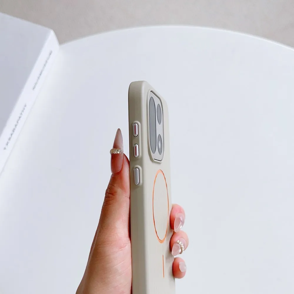Thumbnail 3 - #3 Trending OnePlus 12 Cases Right Now