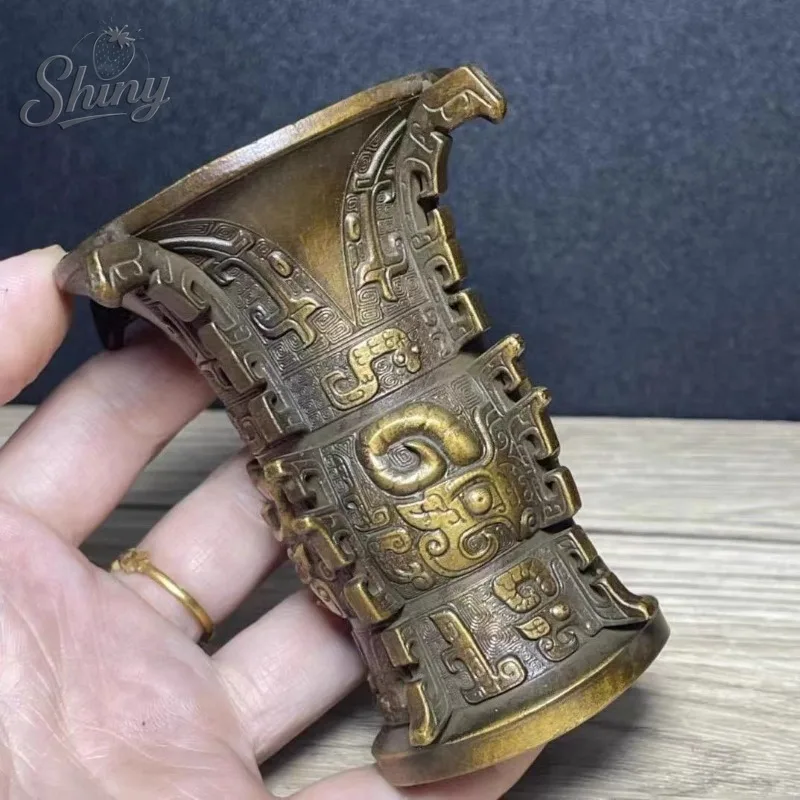 

He Zun Antique-Style Bronze-Plated Pure Copper Decorative Piece for Home Decor and Antique Ornamental Artifact