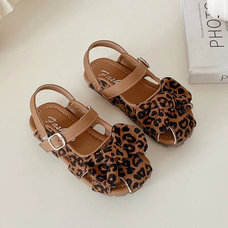 

Children Outdoor Sandals Summer Floral Bow Girls Beach Shoes Closed Toe School Breathable Causal Kids Hollow-out Flat Sandals