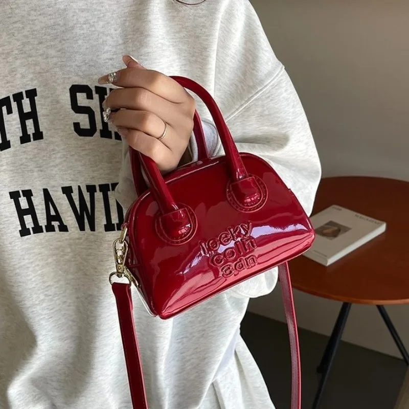 

Сумка через плечо для женщин Сумки на плечо Ретро большой вместимости Кошелек и сумки Дизайнерские сумки Женская сумка Sac À Main Femme Сумка