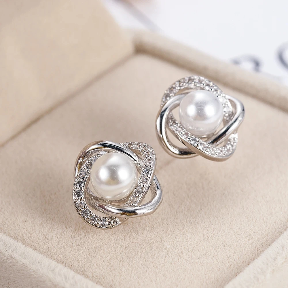 White Imitation Pearl Stud Earrings for Women Elegant Bridal Wedding Engagement Party Accessories Shiny CZ Luxury Jewelry