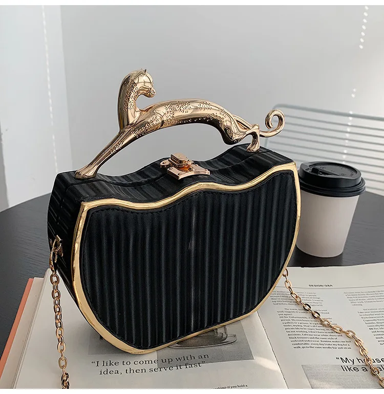 Luxury Designer Stripe Printed Women\'s Handbag Fashion Chain Single Shoulder Crossbody Bag New Ladies Box Shape Messenger Bag