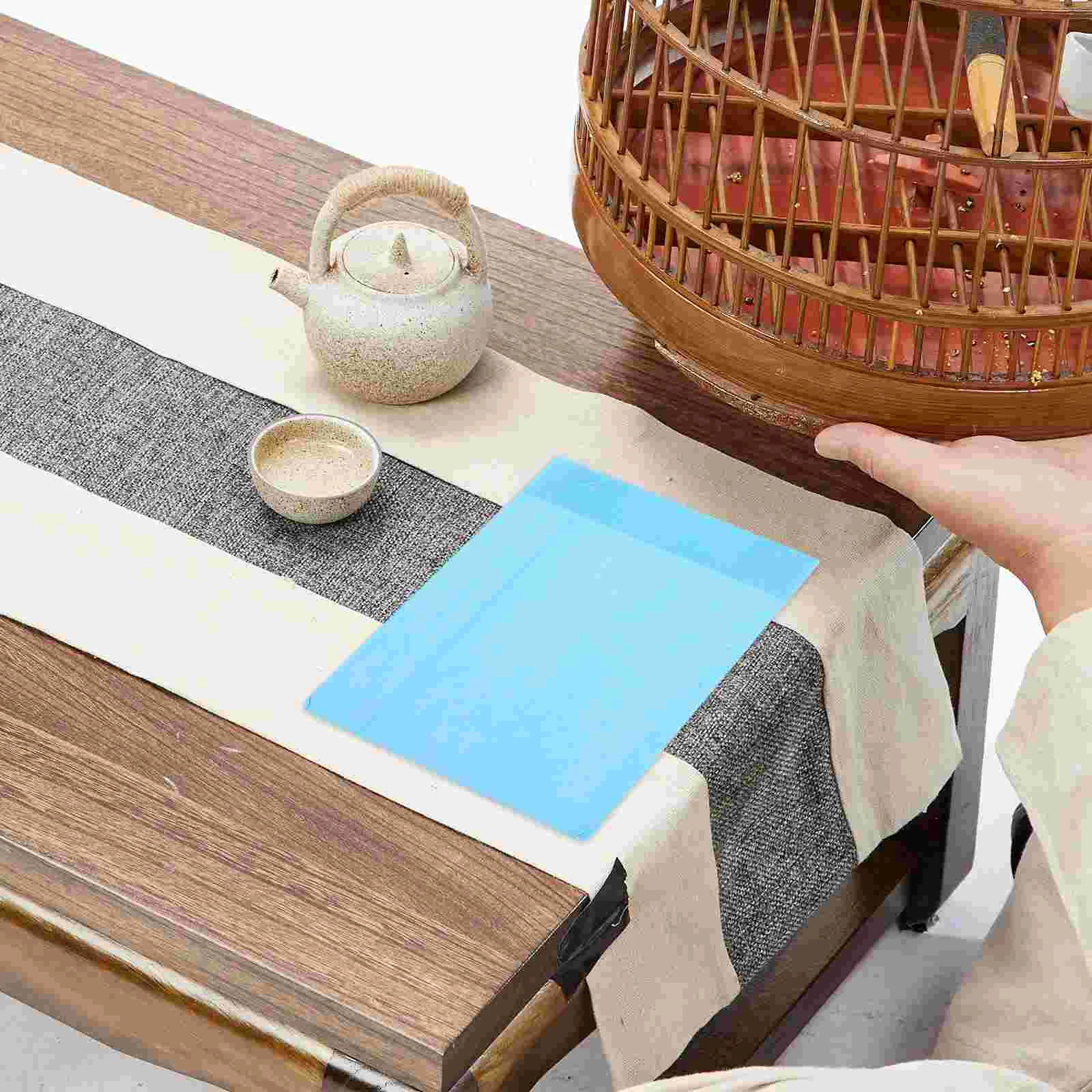 10 Pcs/1 Set Bird Cage Pad Paper Disposable Water-absorbing Parrot Cage Chassis Pad Paper Bird Dung Pad (Sky-blue)