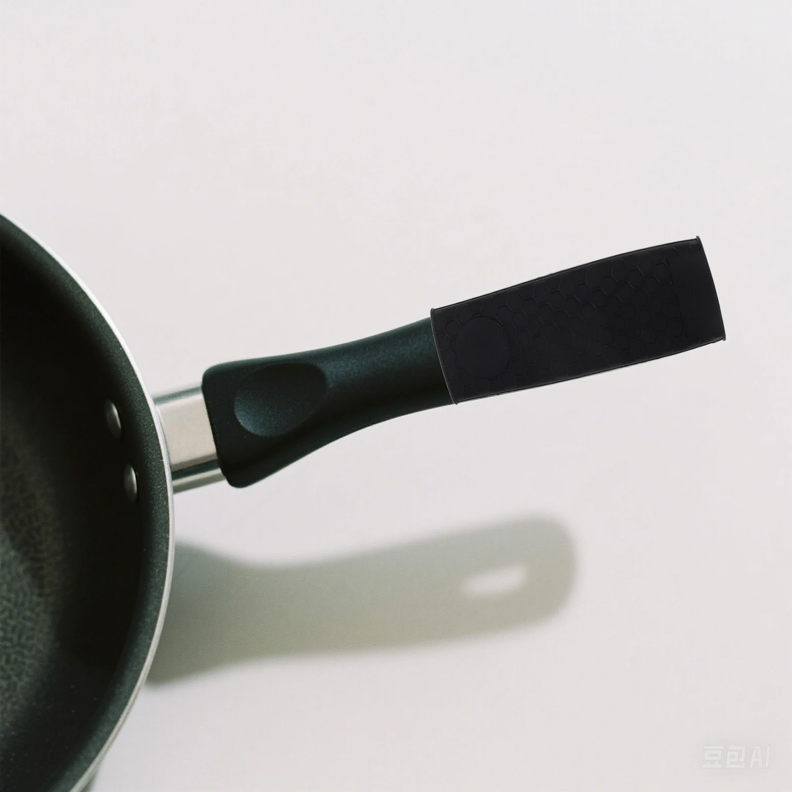 

Black Pot Handle Cover Cast Iron Pan Covers Silicone Roaster Protector Heat Resistant Hot Holder Holders